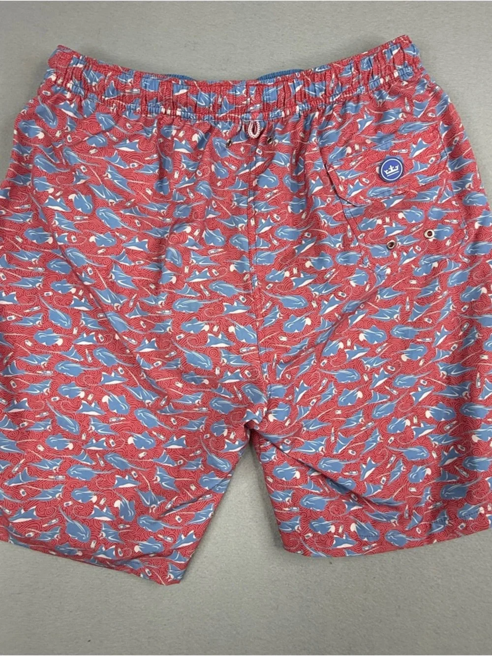 Peter Millar Seaside Stingray Swim Trunks Mens L Red Blue 7.5